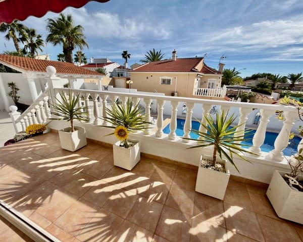 4 quarto Moradia para venda em Ciudad Quesada, Rojales com piscina garagem - 485 000 € (Ref: 9426080)