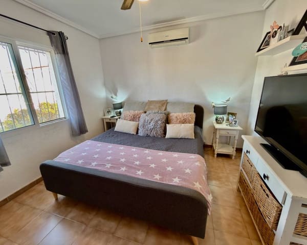 4 quarto Moradia para venda em Ciudad Quesada, Rojales com piscina garagem - 485 000 € (Ref: 9426080)