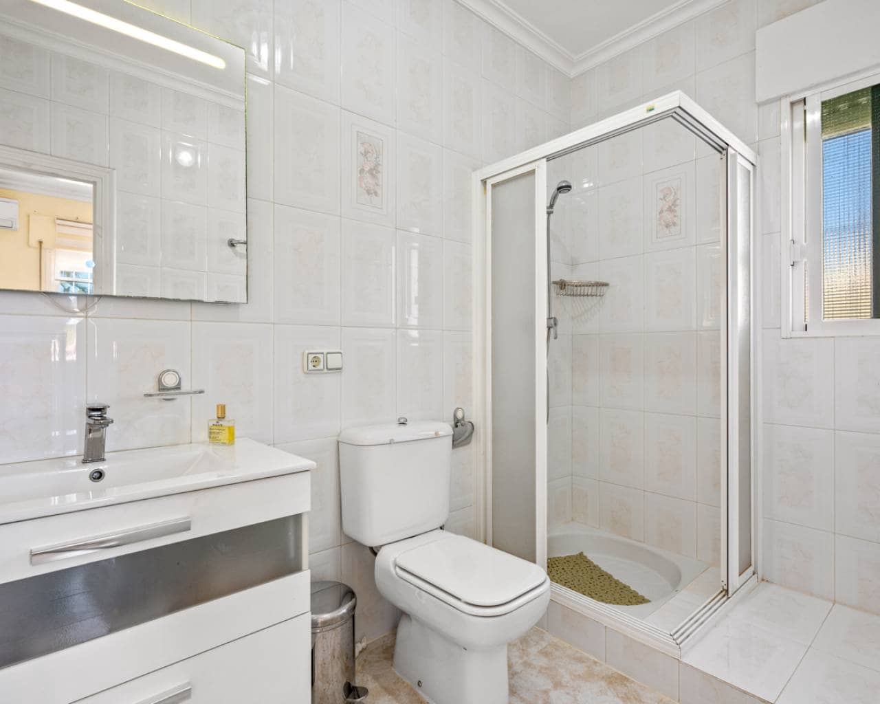 4 soveværelse Villa til salg i Ciudad Quesada med swimmingpool garage - € 850.000 (Ref: 9426081)