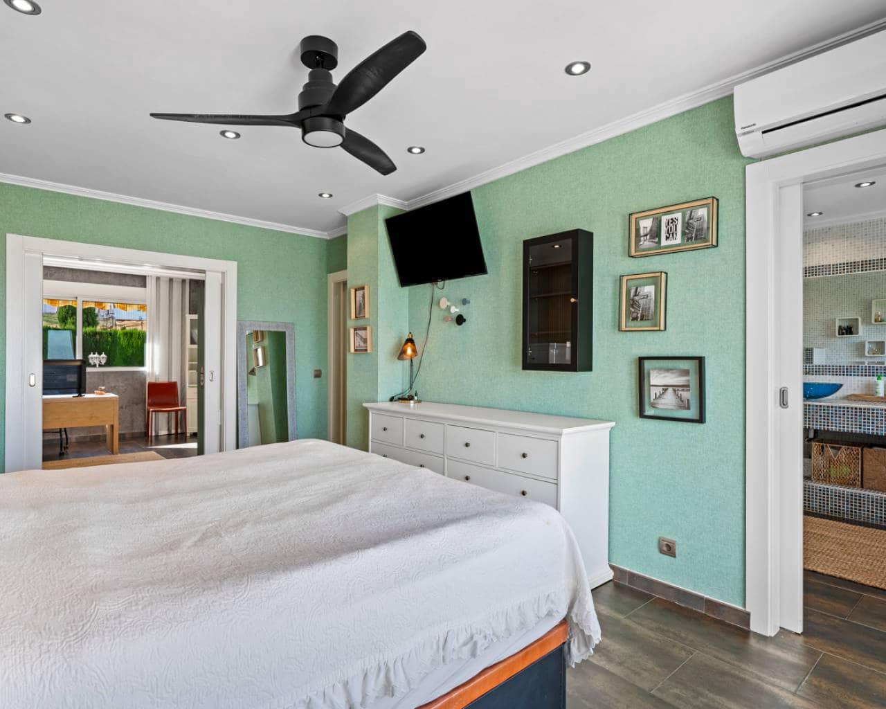 5 soveværelse Villa til salg i Algorfa med swimmingpool garage - € 770.000 (Ref: 9426082)