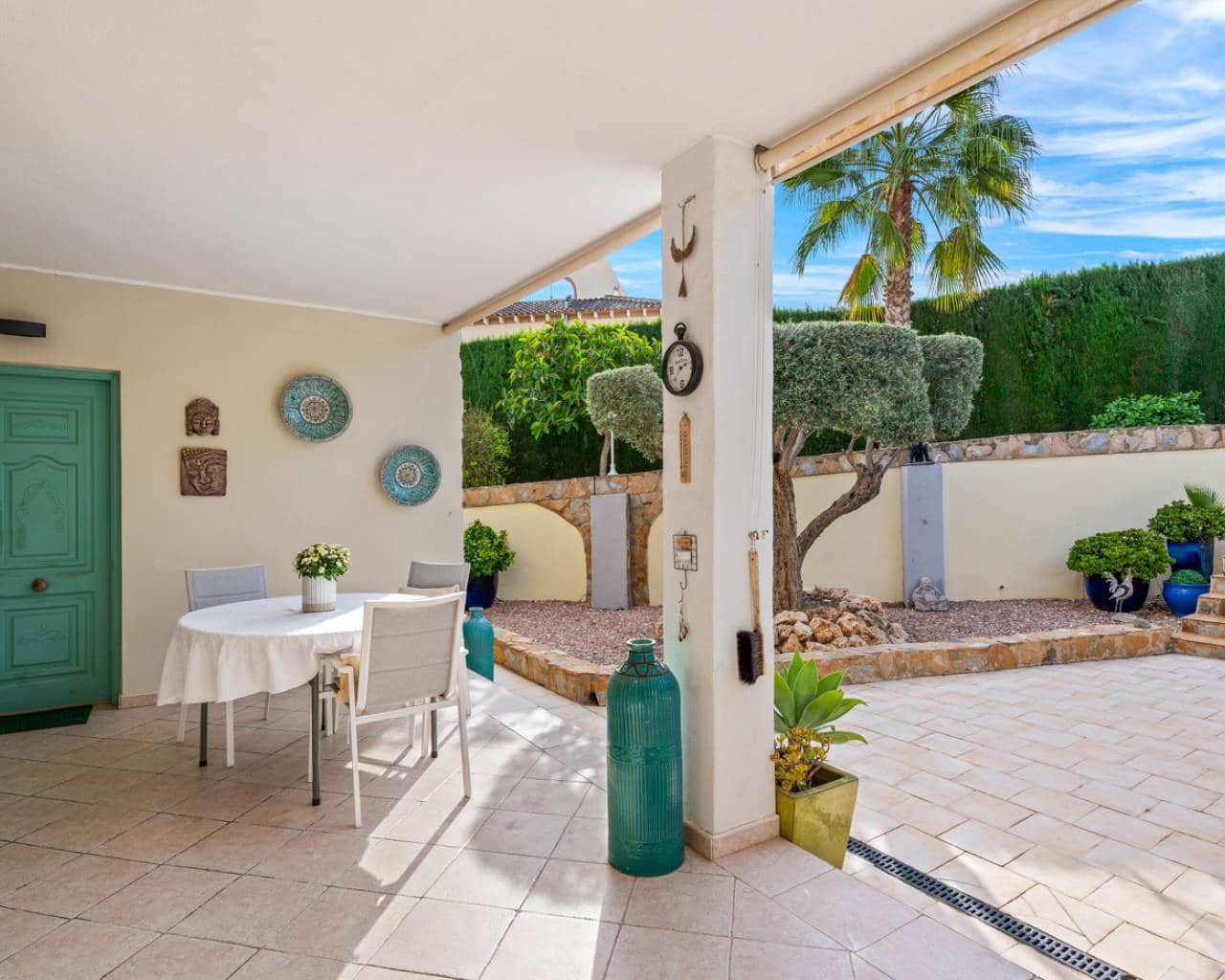 5 soveværelse Villa til salg i Algorfa med swimmingpool garage - € 770.000 (Ref: 9426082)