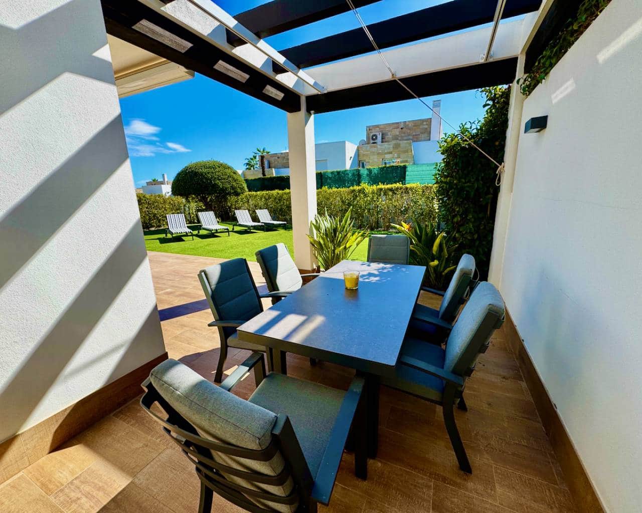 3 slaapkamer Villa te koop in Algorfa met zwembad garage - € 595.000 (Ref: 9426086)