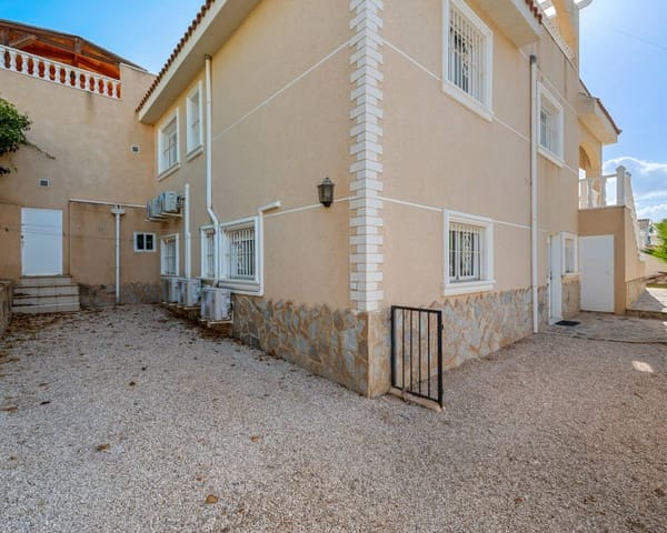 Chalet de 7 habitaciones en Ciudad Quesada, Rojales en venta con piscina garaje - 650.000 € (Ref: 9426090)
