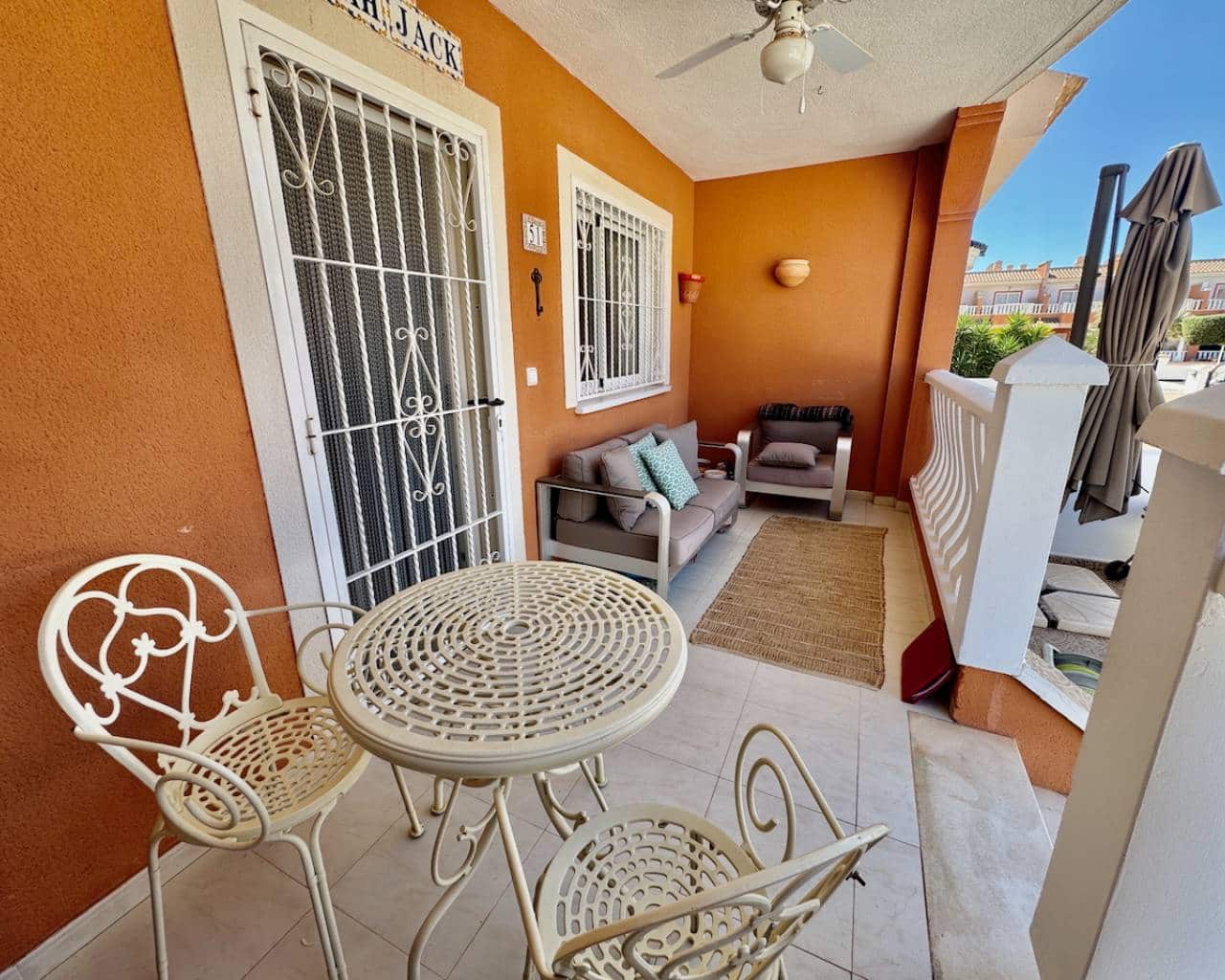Chalet de 3 habitaciones en Ciudad Quesada en venta con piscina garaje - 260.000 € (Ref: 9426091)