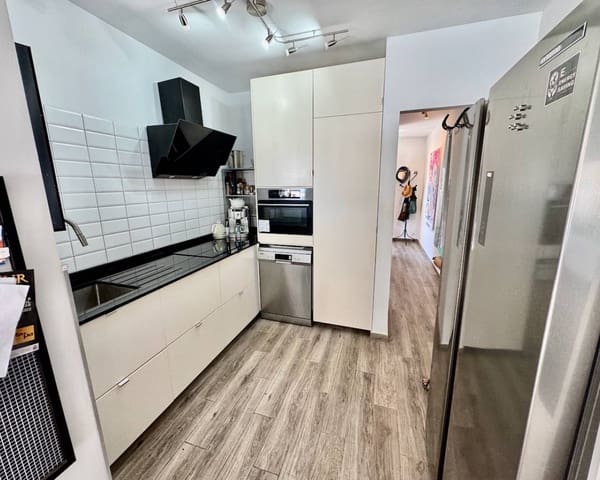 3 bedroom Villa for sale in Punta Prima, Orihuela with pool garage - € 750,000 (Ref: 9426092)