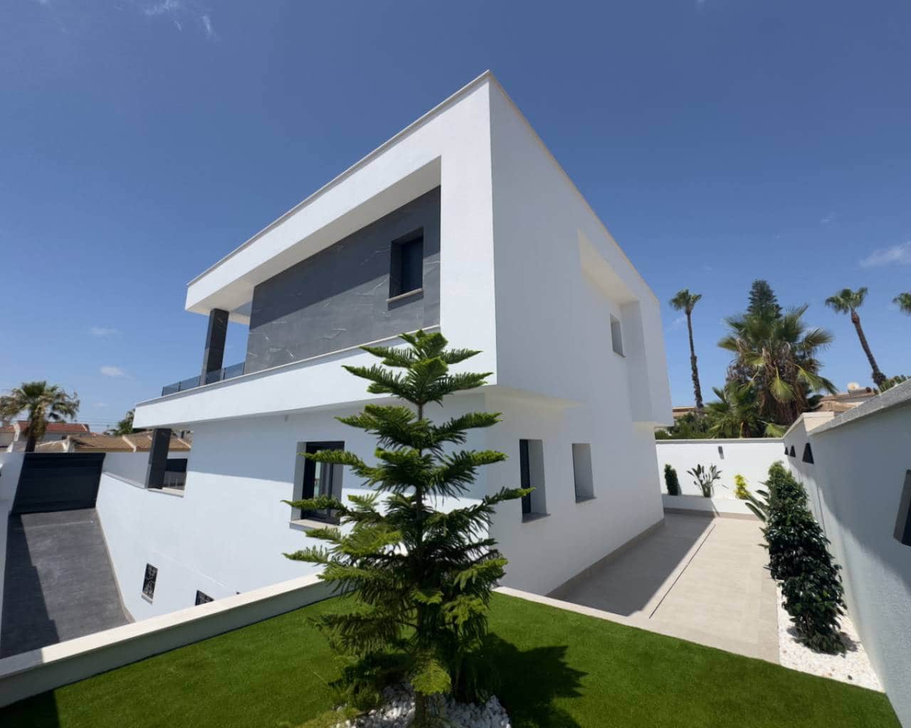 3 Zimmer Villa zu verkaufen in Ciudad Quesada - 799.900 € (Ref: 9426097)
