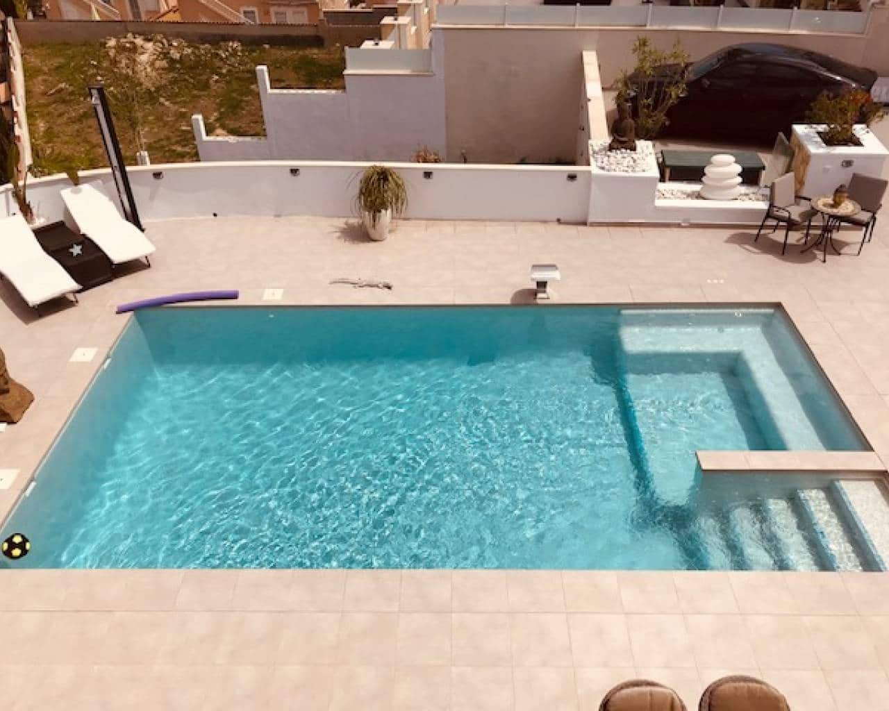 6 bedroom Villa for sale in Ciudad Quesada with pool garage - € 685,000 (Ref: 9426099)