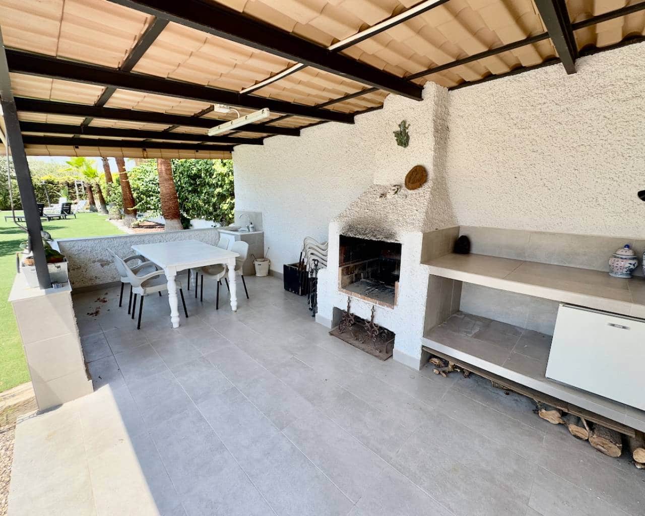 Finca/Casa Rural de 3 habitaciones en Torrellano en venta con piscina garaje - 525.000 € (Ref: 9426100)