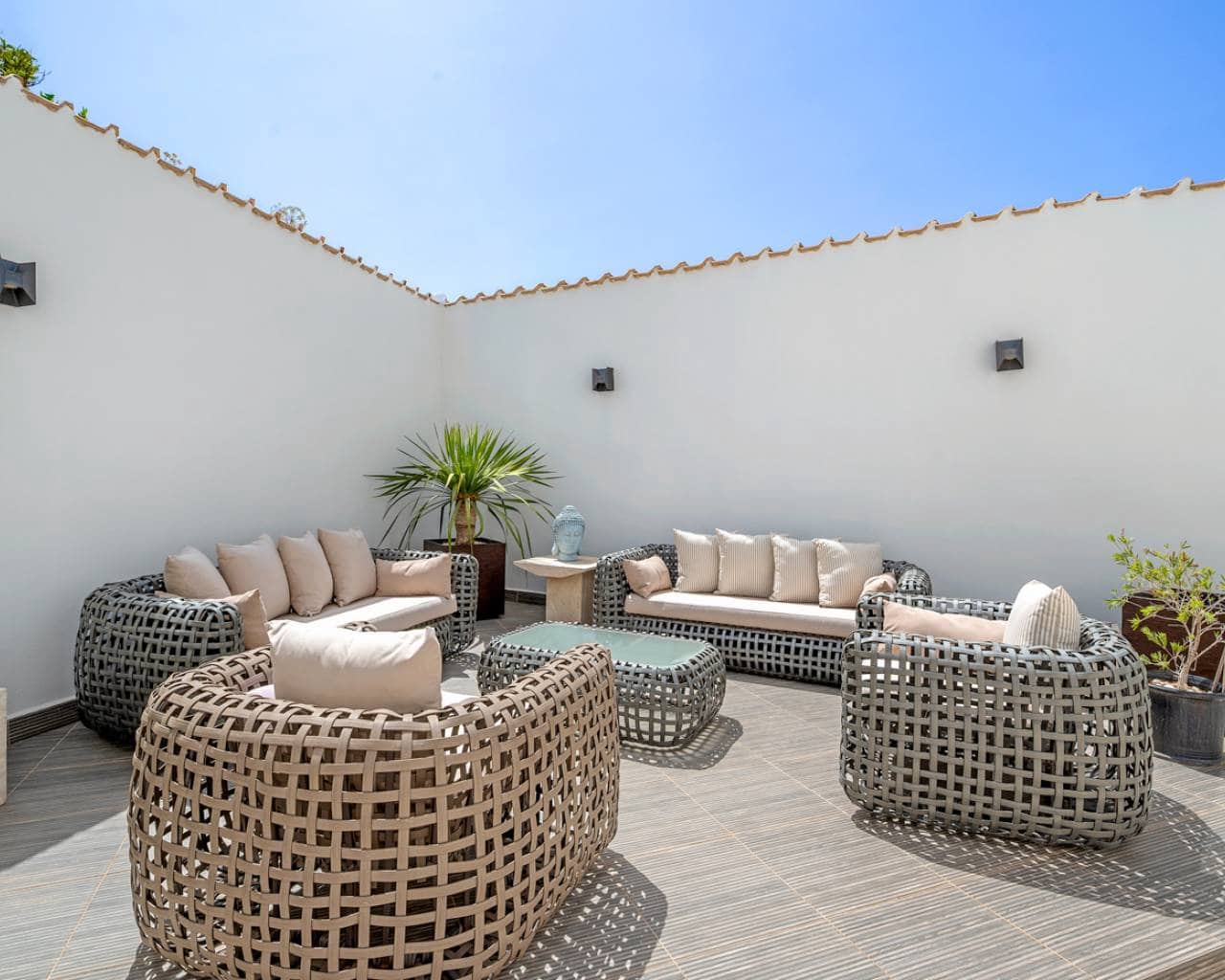7 chambre Villa/Maison à vendre à Ciudad Quesada avec piscine garage - 1 500 000 € (Ref: 9426101)