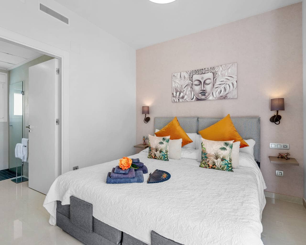 3 bedroom Villa for sale in Ciudad Quesada with pool - € 475,000 (Ref: 9426102)