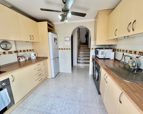 3 bedroom Villa for sale in Ciudad Quesada, Rojales with pool - € 195,000 (Ref: 9426103)