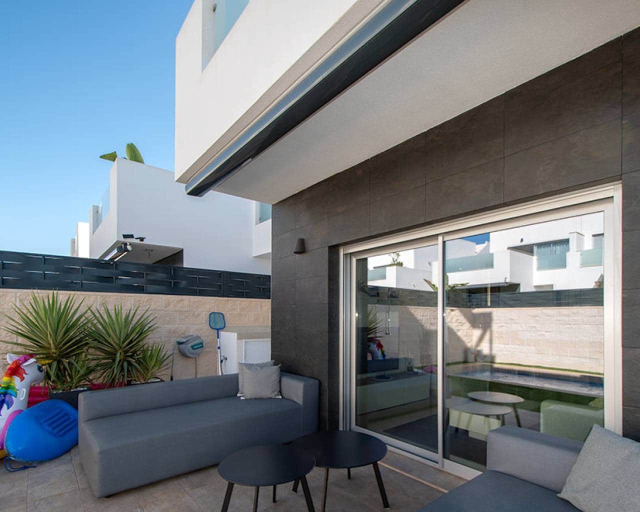 3 slaapkamer Villa te koop in Ciudad Quesada met zwembad garage - € 415.000 (Ref: 9426108)