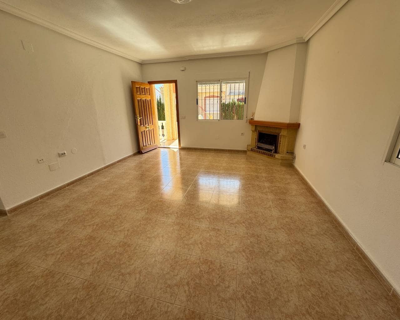 2 Zimmer Villa zu verkaufen in Algorfa mit Garage - 198.000 € (Ref: 9426111)