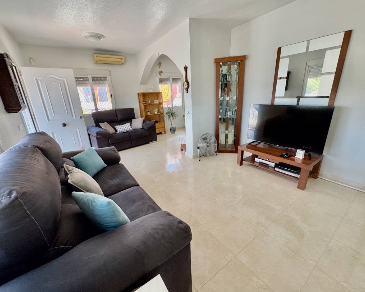 3 Zimmer Villa zu verkaufen in Ciudad Quesada mit Pool Garage - 375.000 € (Ref: 9426114)