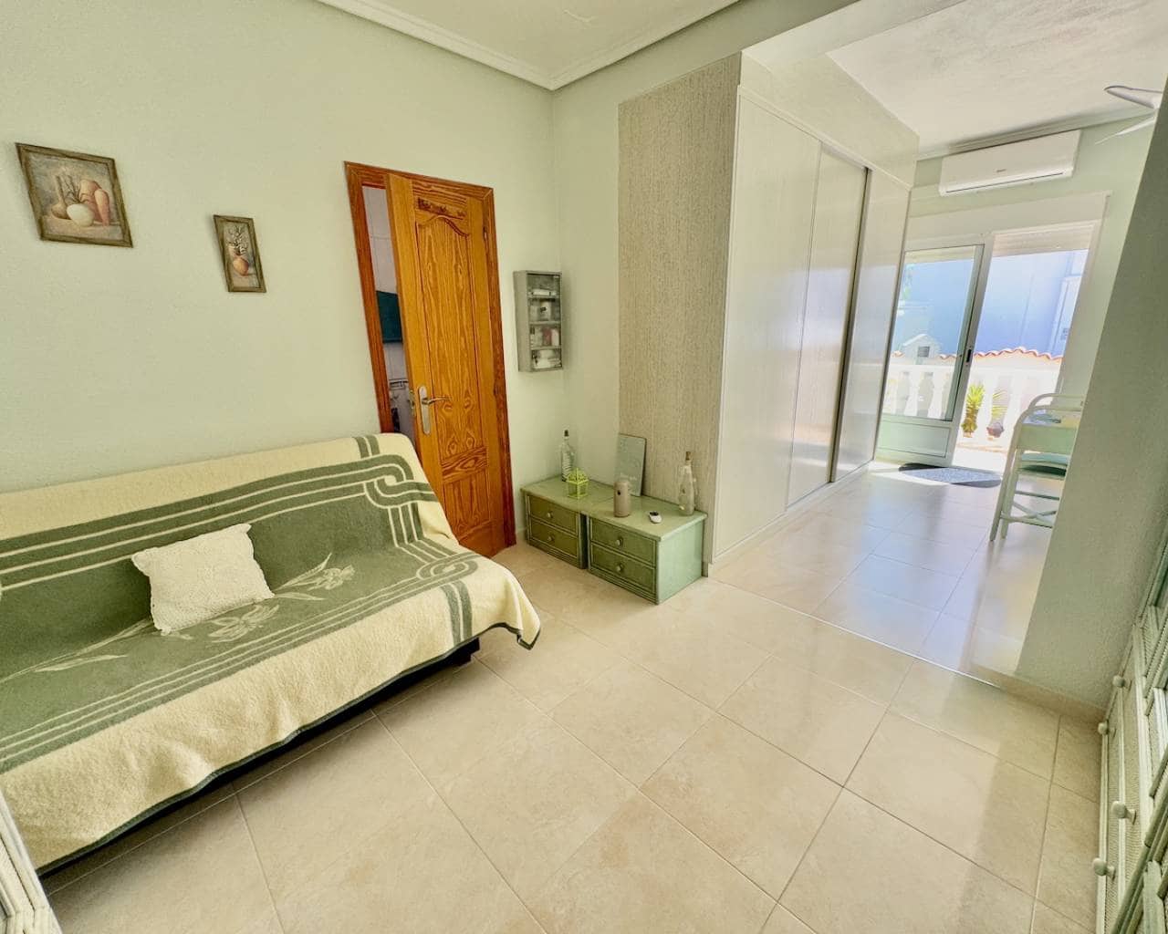 3 Zimmer Villa zu verkaufen in Ciudad Quesada mit Pool Garage - 375.000 € (Ref: 9426114)