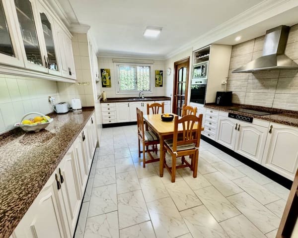 8 chambre Villa/Maison à vendre à Castalla avec garage - 655 000 € (Ref: 9426117)