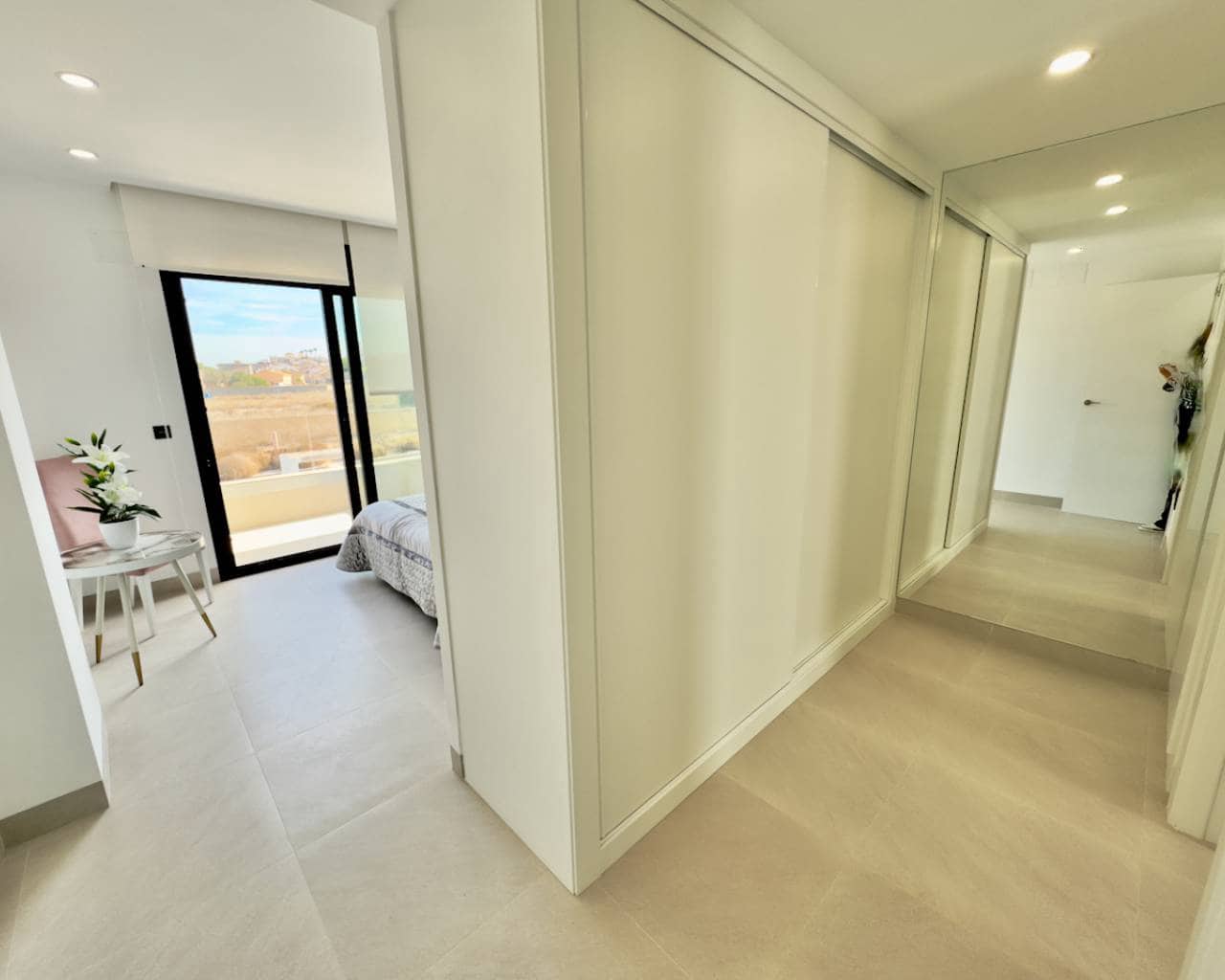 Chalet de 3 habitaciones en Benijófar en venta con garaje - 449.000 € (Ref: 9426130)