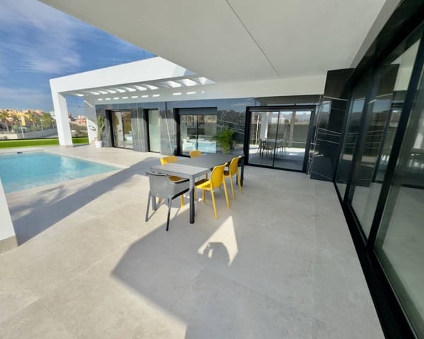 3 soveværelse Villa til salg i Algorfa med swimmingpool garage - € 580.000 (Ref: 9426134)