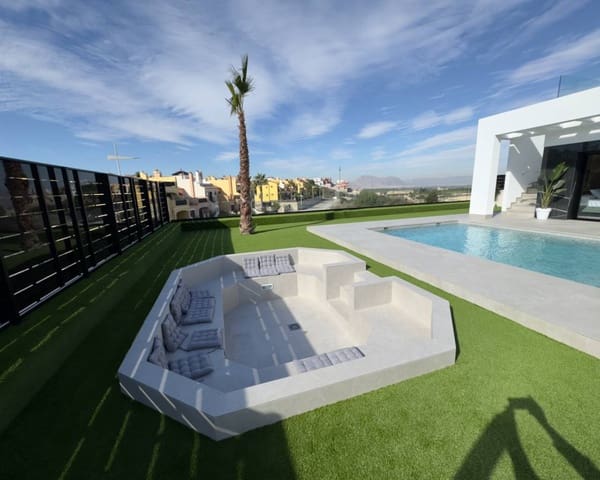 3 sypialnia Willa na sprzedaż w Algorfa z basenem garażem - 580 000 € (Ref: 9426134)