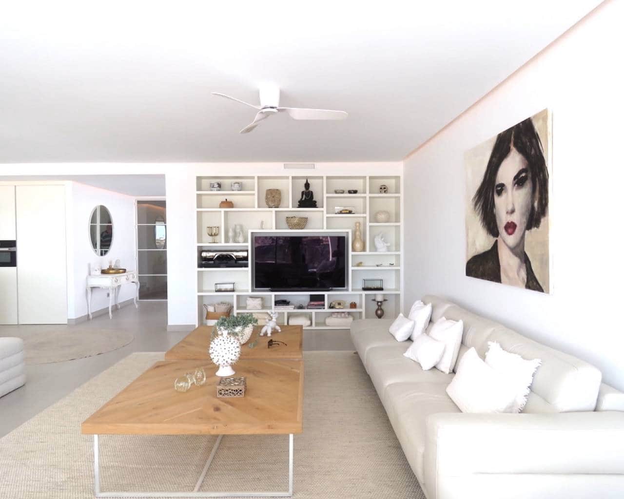 4 bedroom Villa for sale in Ciudad Quesada with pool garage - € 1,799,000 (Ref: 9426137)