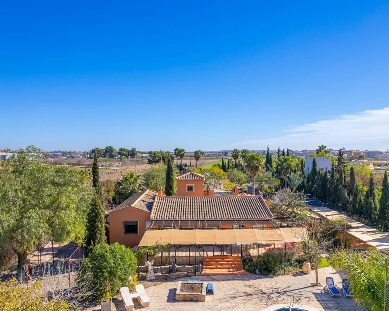 7 bedroom Finca/Country House for sale in Catral with pool - € 975,000 (Ref: 9426142)
