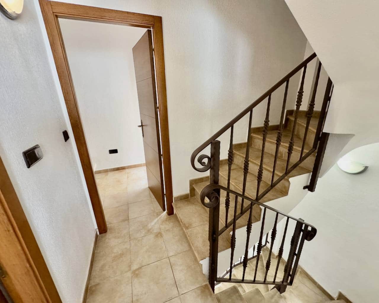 4 camera da letto Villa in vendita in Guardamar del Segura con piscina garage - 249.995 € (Rif: 9426146)