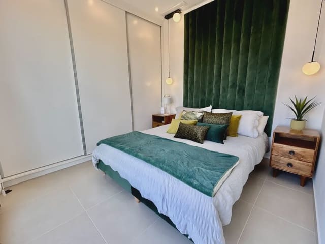 3 makuuhuone Huvila myytävänä paikassa Benijófar mukana uima-altaan 
autotalli - 395 000 € (Ref: 9426148)