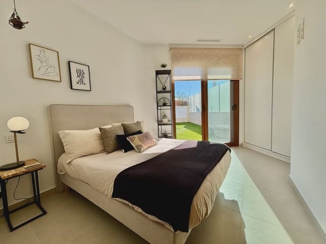 3 Zimmer Villa zu verkaufen in Benijófar mit Pool Garage - 395.000 € (Ref: 9426148)