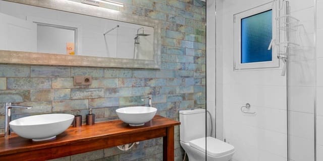 10 quarto Moradia para venda em Los Montesinos com piscina garagem - 995 000 € (Ref: 9426149)