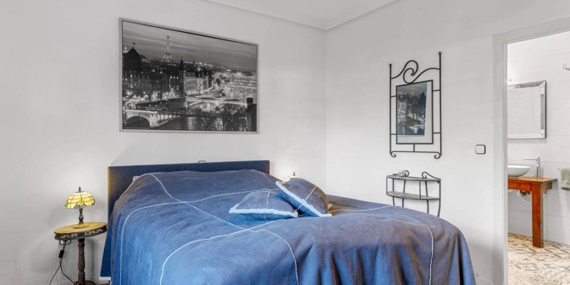 10 quarto Moradia para venda em Los Montesinos com piscina garagem - 995 000 € (Ref: 9426149)