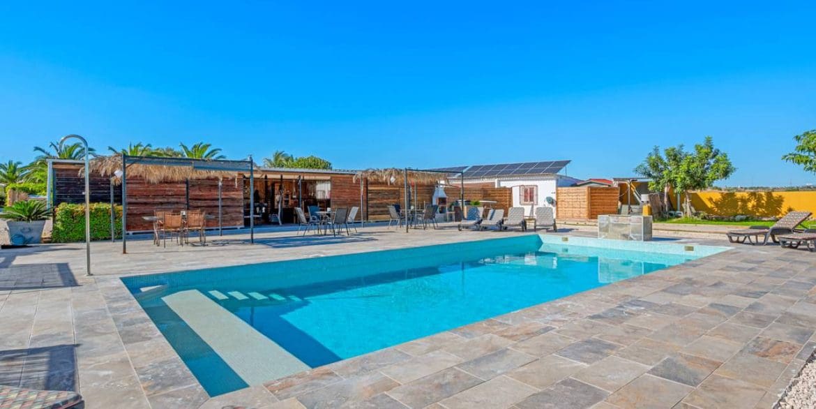 10 quarto Moradia para venda em Los Montesinos com piscina garagem - 995 000 € (Ref: 9426149)