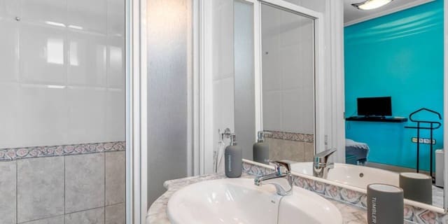 10 sypialnia Willa na sprzedaż w Los Montesinos z basenem garażem - 995 000 € (Ref: 9426149)