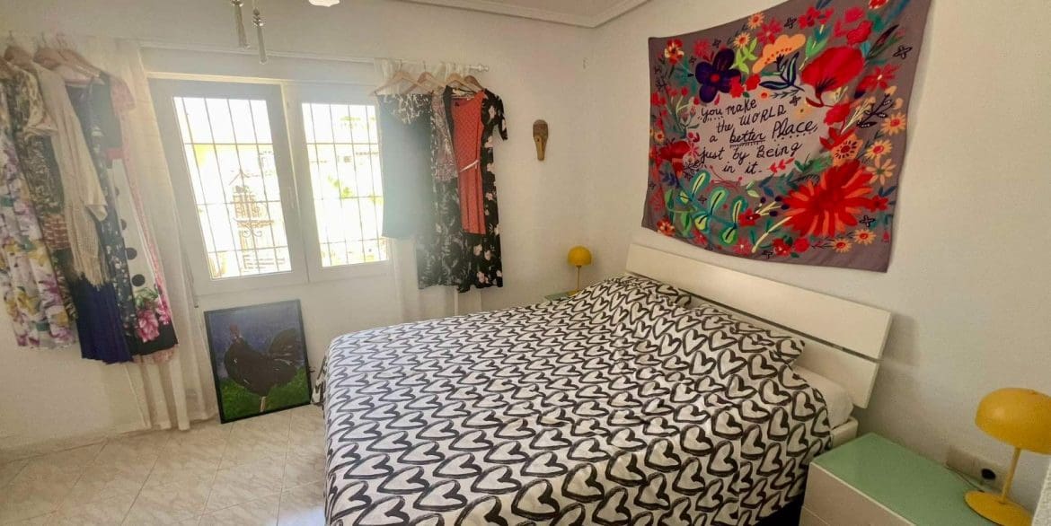 5 soveværelse Villa til salg i Benijofar med swimmingpool - € 475.000 (Ref: 9426154)