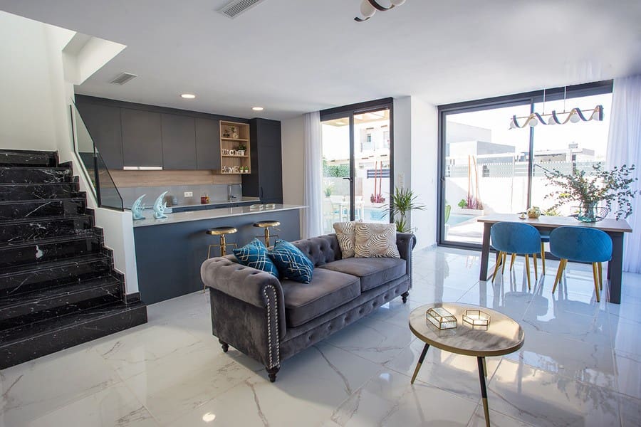 3 sypialnia Willa na sprzedaż w Los Montesinos z basenem - 409 900 € (Ref: 9426155)