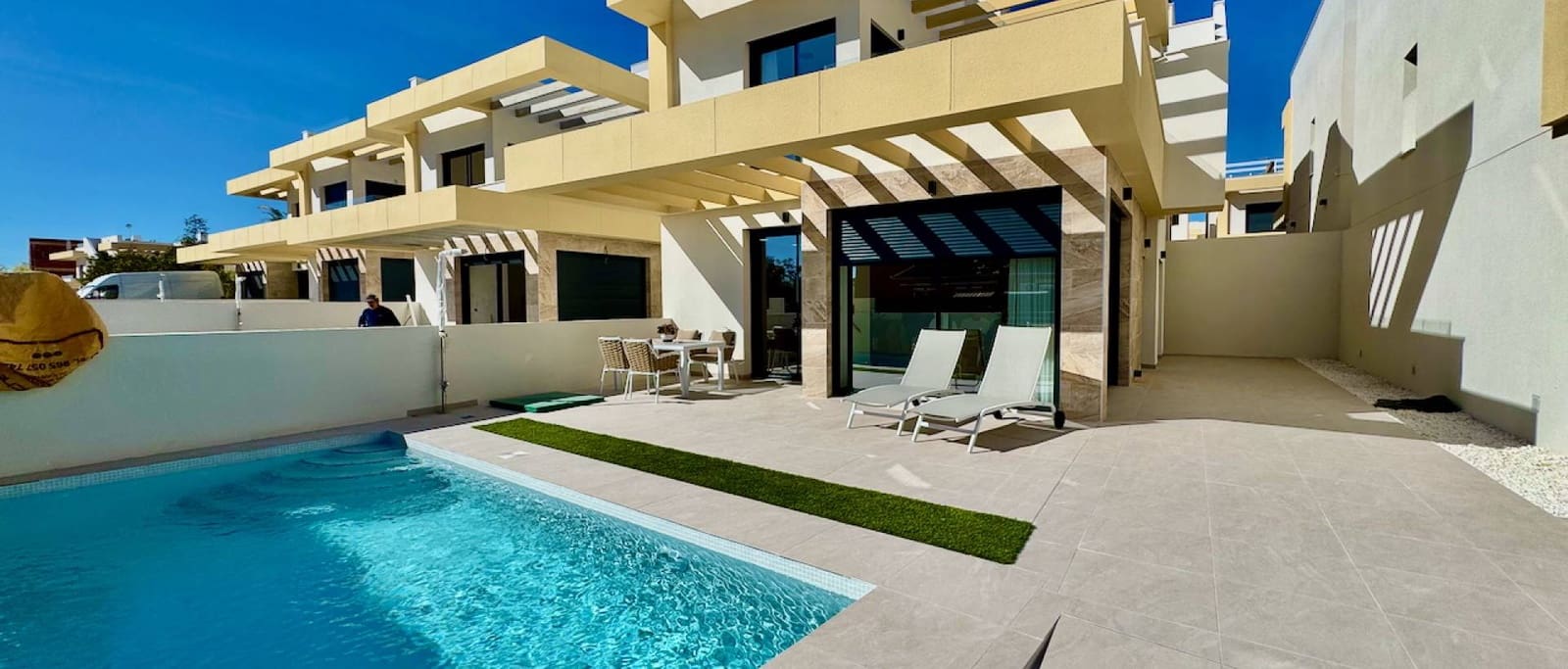 3 sypialnia Willa na sprzedaż w Los Montesinos z basenem - 409 900 € (Ref: 9426155)