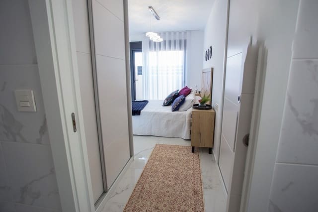 3 makuuhuone Huvila myytävänä paikassa Los Montesinos mukana uima-altaan - 409 900 € (Ref: 9426155)