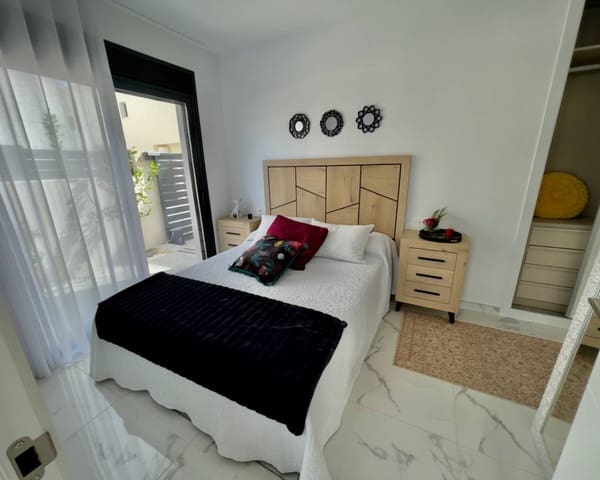 3 makuuhuone Huvila myytävänä paikassa Los Montesinos mukana uima-altaan - 409 900 € (Ref: 9426155)