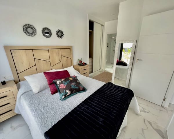3 makuuhuone Huvila myytävänä paikassa Los Montesinos mukana uima-altaan - 409 900 € (Ref: 9426155)