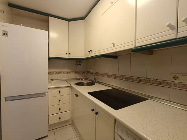 1 sypialnia Studio na sprzedaż w Torrevieja z basenem - 110 000 € (Ref: 9429052)