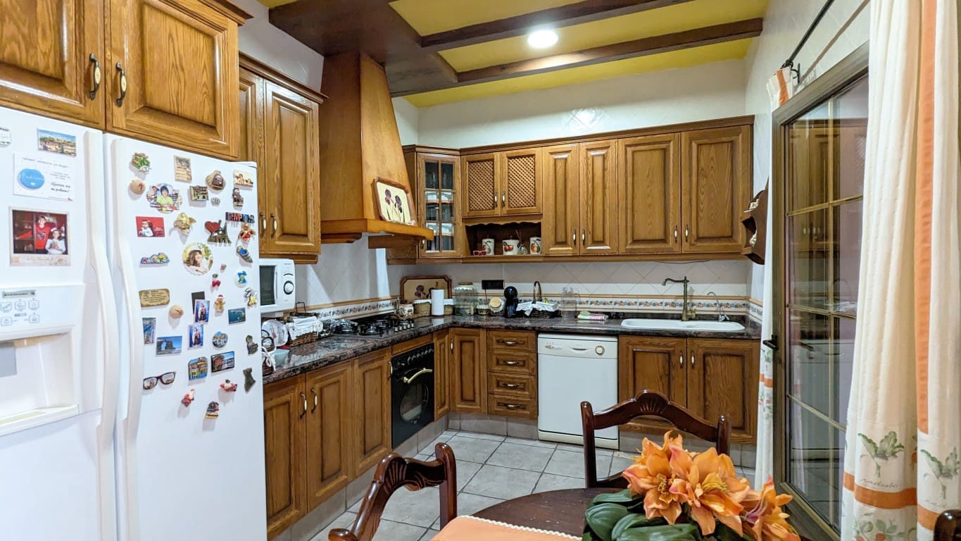 4 soveværelse Villa til salg i Bigastro - € 499.900 (Ref: 9429059)