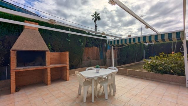 4 quarto Moradia para venda em Mil Palmeras, Pilar de la Horadada - 690 000 € (Ref: 9429060)