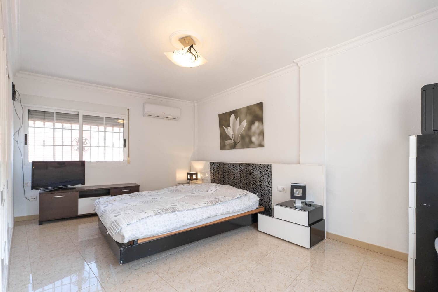 3 makuuhuone Huvila myytävänä paikassa Rojales - 239 000 € (Ref: 9432819)