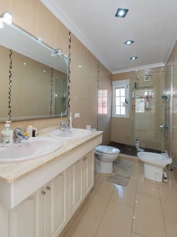 3 makuuhuone Huvila myytävänä paikassa Rojales - 239 000 € (Ref: 9432819)