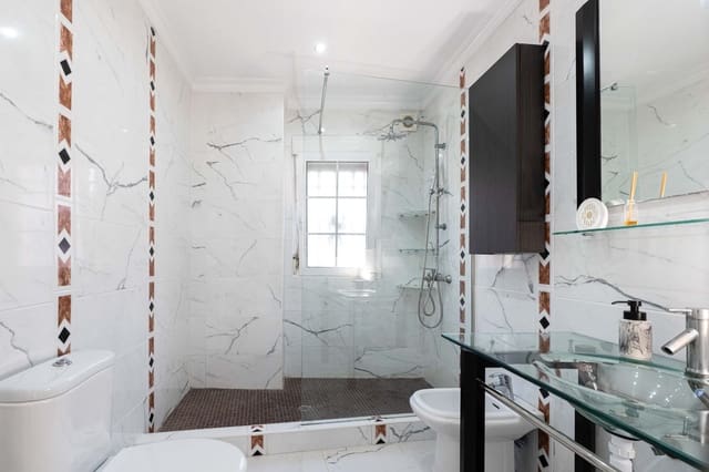 3 makuuhuone Huvila myytävänä paikassa Rojales - 239 000 € (Ref: 9432819)