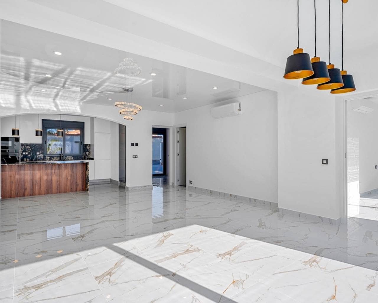 4 camera da letto Villa in vendita in Ciudad Quesada con piscina garage - 799.000 € (Rif: 9432820)