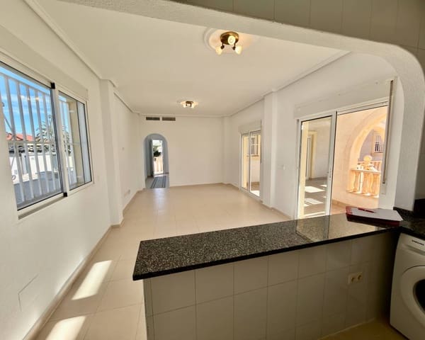 5 makuuhuone Huvila myytävänä paikassa Ciudad Quesada, Rojales mukana uima-altaan 
autotalli - 550 000 € (Ref: 9435028)