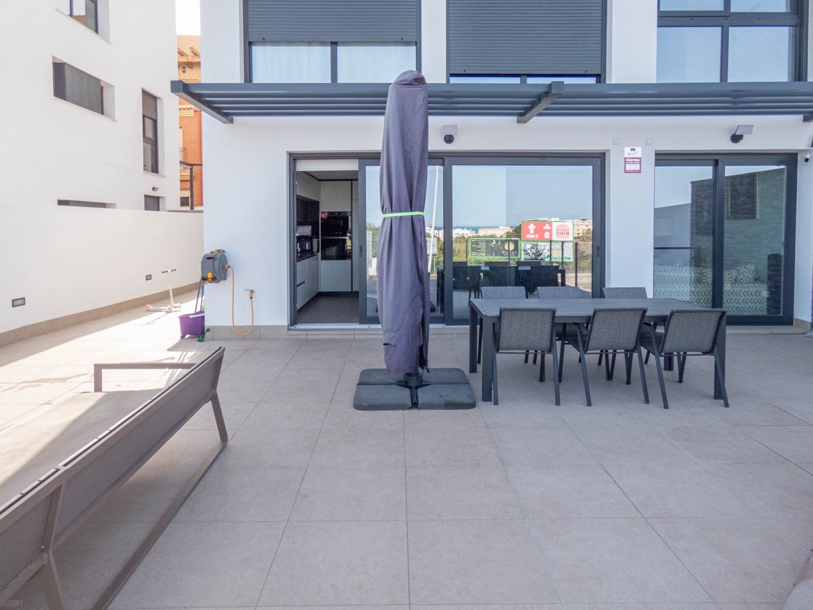 3 slaapkamer Appartement te koop in Guardamar del Segura met garage - € 469.950 (Ref: 9452993)