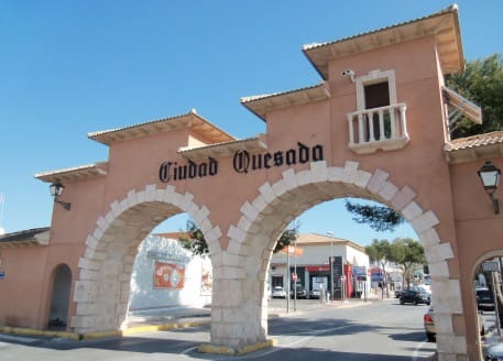 2 bedroom Townhouse for sale in Ciudad Quesada with pool - € 195,000 (Ref: 9483210)