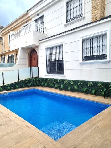 4 sypialnia Dom blizniak na sprzedaż w La Zenia, Orihuela z basenem - 359 000 € (Ref: 9496711)