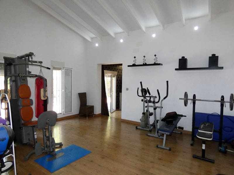 7 bedroom Finca/Country House for sale in Orihuela - € 474,500 (Ref: 9503879)